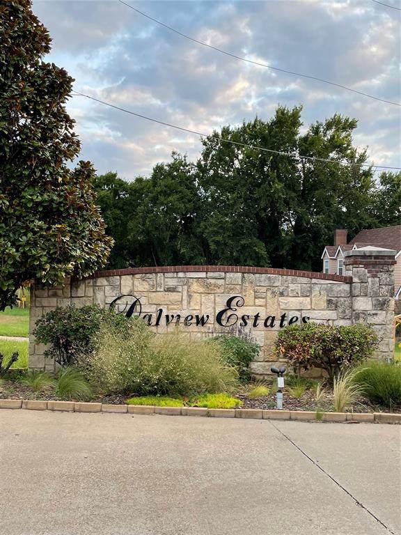 107 Dalview Drive - Photo 1