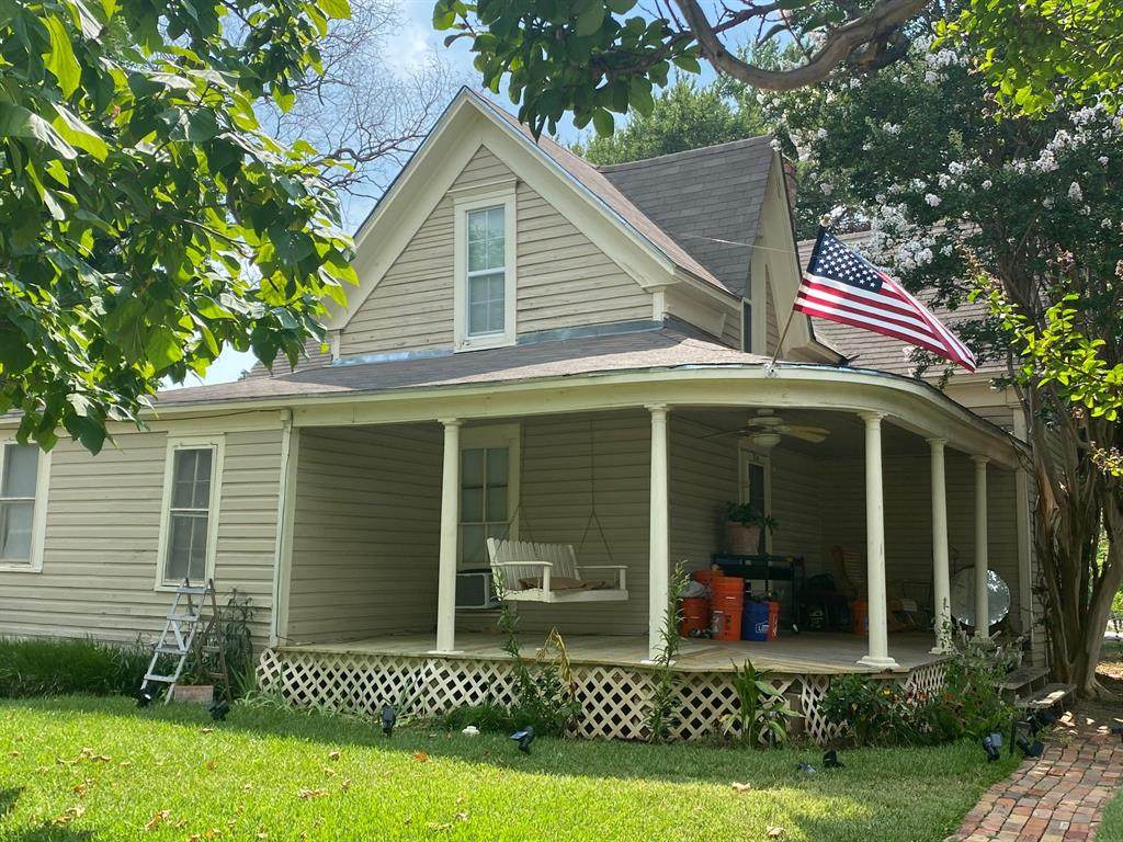 514 Alabama - Photo 1
