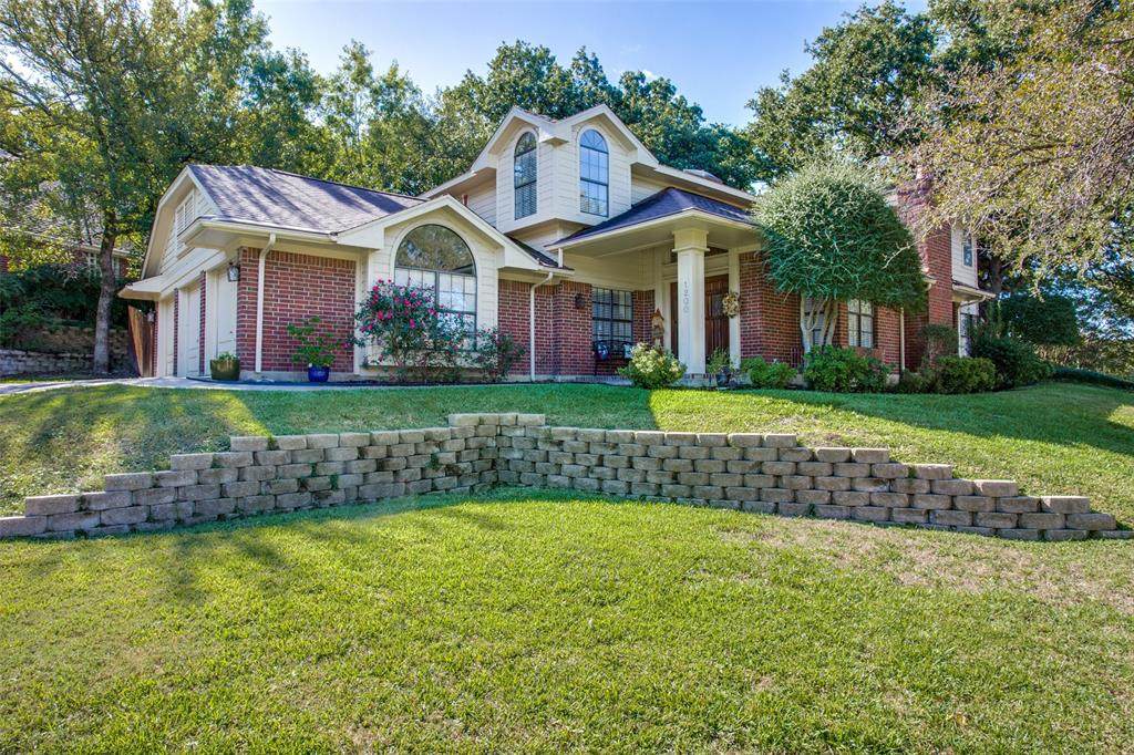 1200 Hickory Valley Court - Photo 1