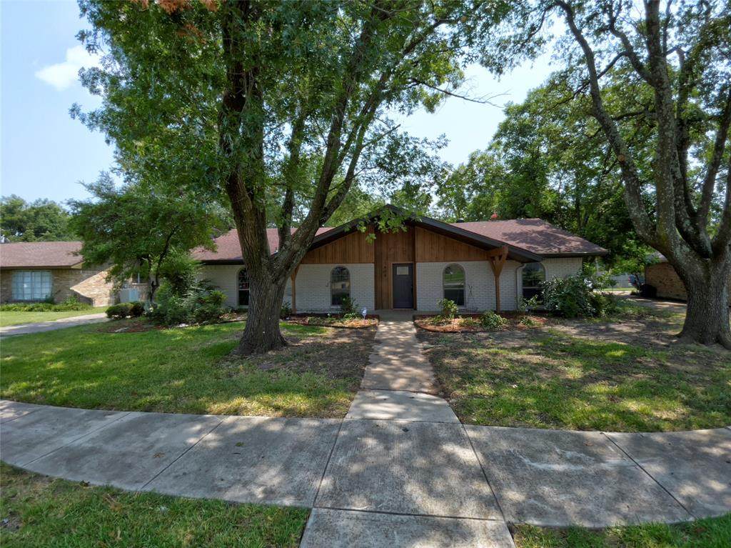 1609 Charlottsville Drive - Photo 1