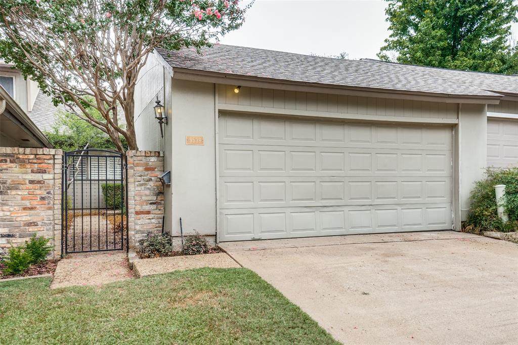 9539 Highland View Drive - Photo 1