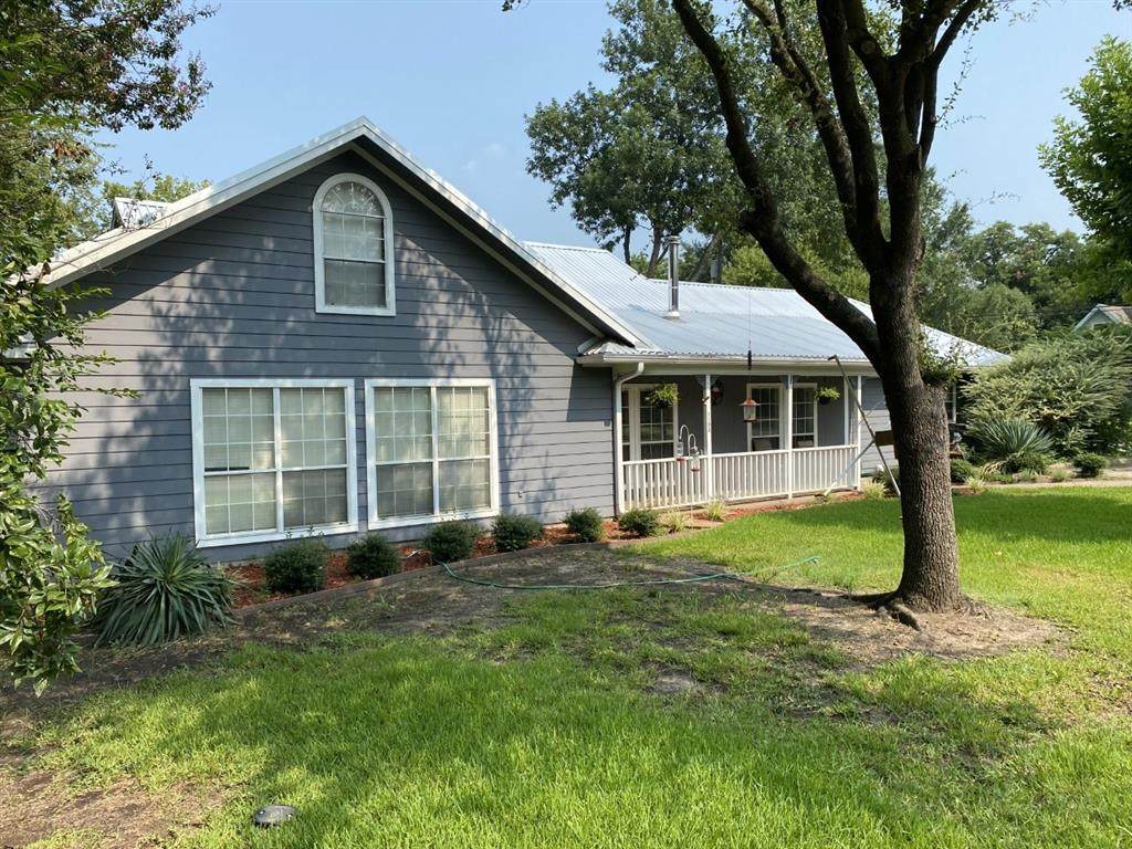 1103 Austin Drive - Photo 1