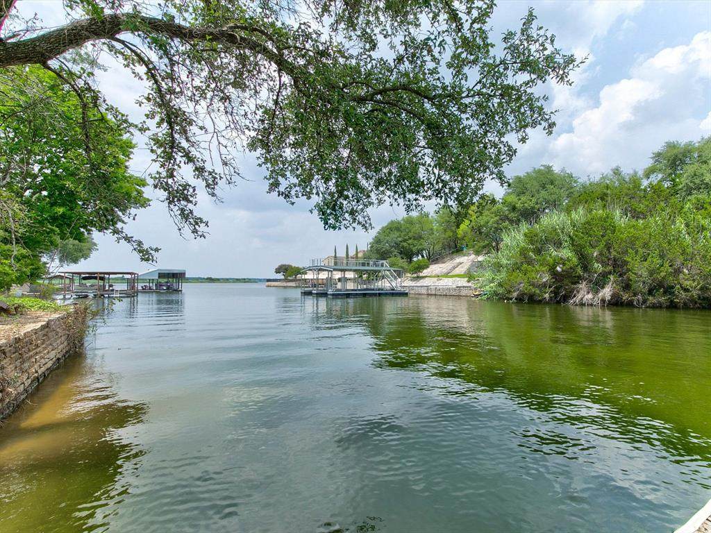 6205 Grande Cove Court - Photo 1