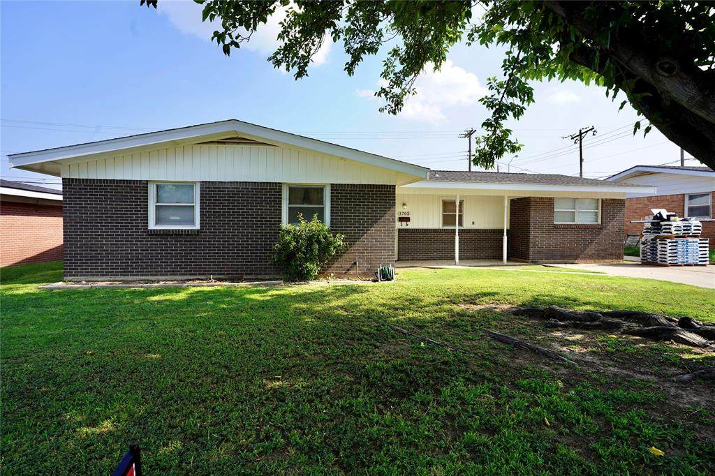 1702 Alabama Street - Photo 1