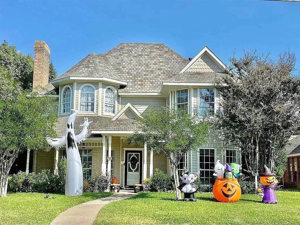 6404 Mission Ridge Road - Photo 1