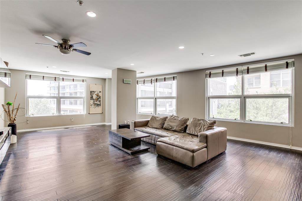 2323 Houston Street - Photo 1