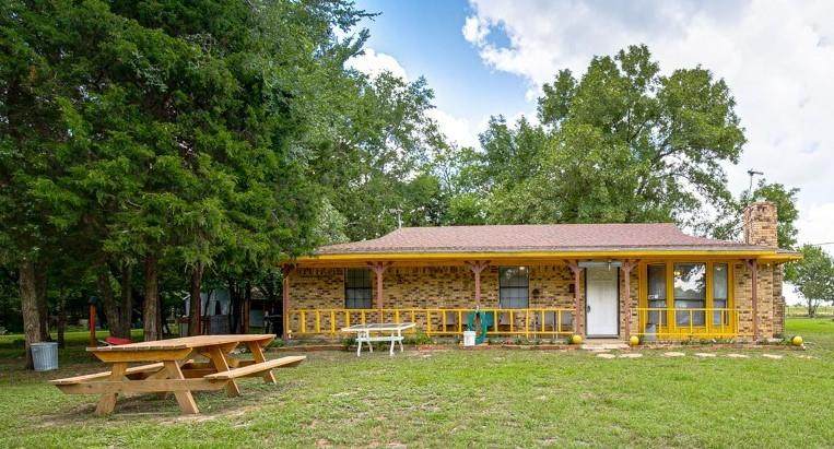 2354 Vz County Road 3812 - Photo 1