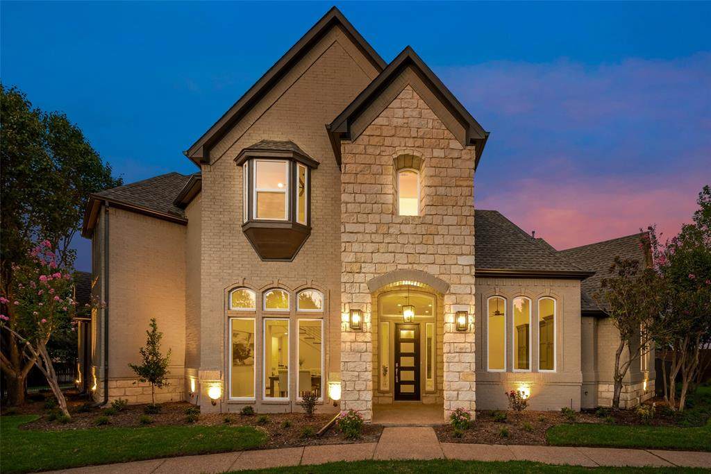 1625 Crestwood Trail - Photo 1