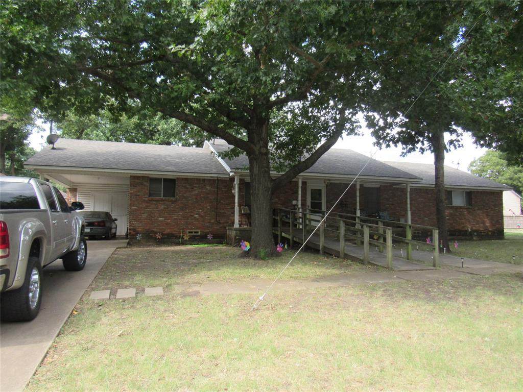 320 Cleveland Avenue - Photo 1