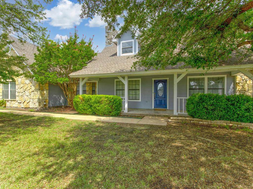111 Tanglewood Drive - Photo 1