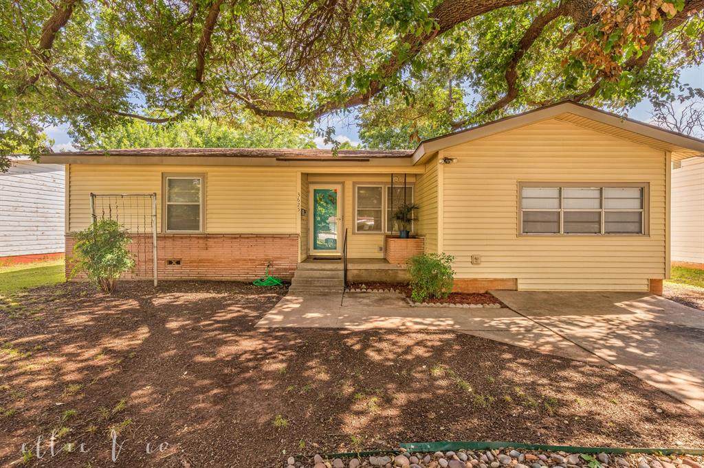 3625 9th Street - Photo 1