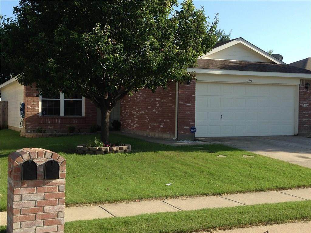 1713 Elm Street - Photo 1