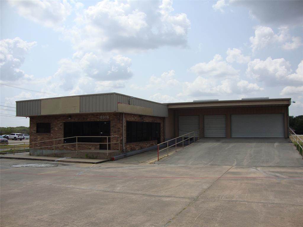 8916 Wesley Street - Photo 1