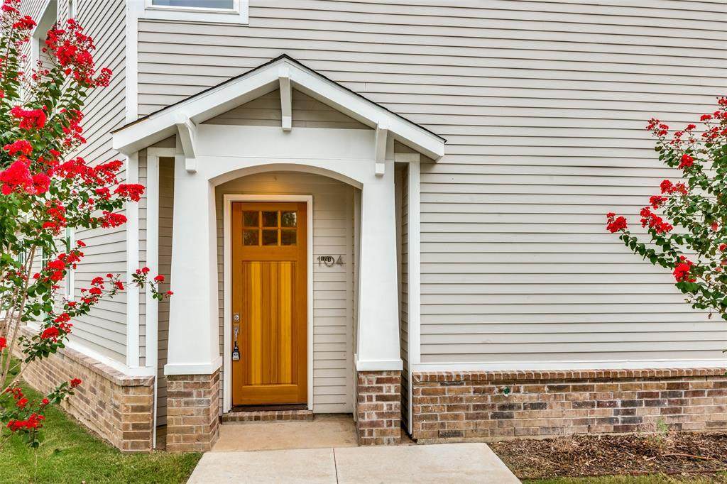 649 Tyler Street - Photo 1
