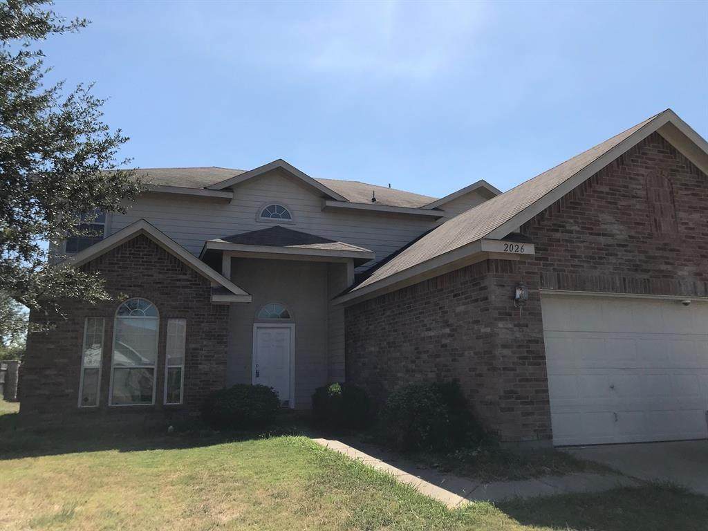 2026 Hollow Creek Drive - Photo 1