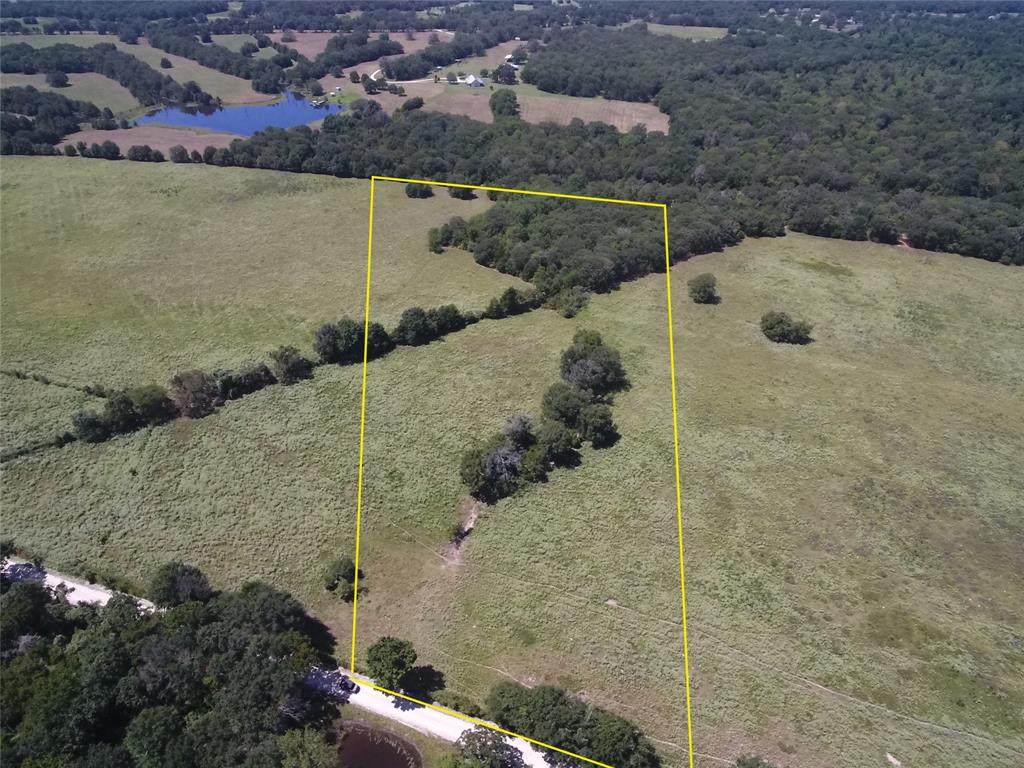 CR 221 Cr 221 - Photo 1