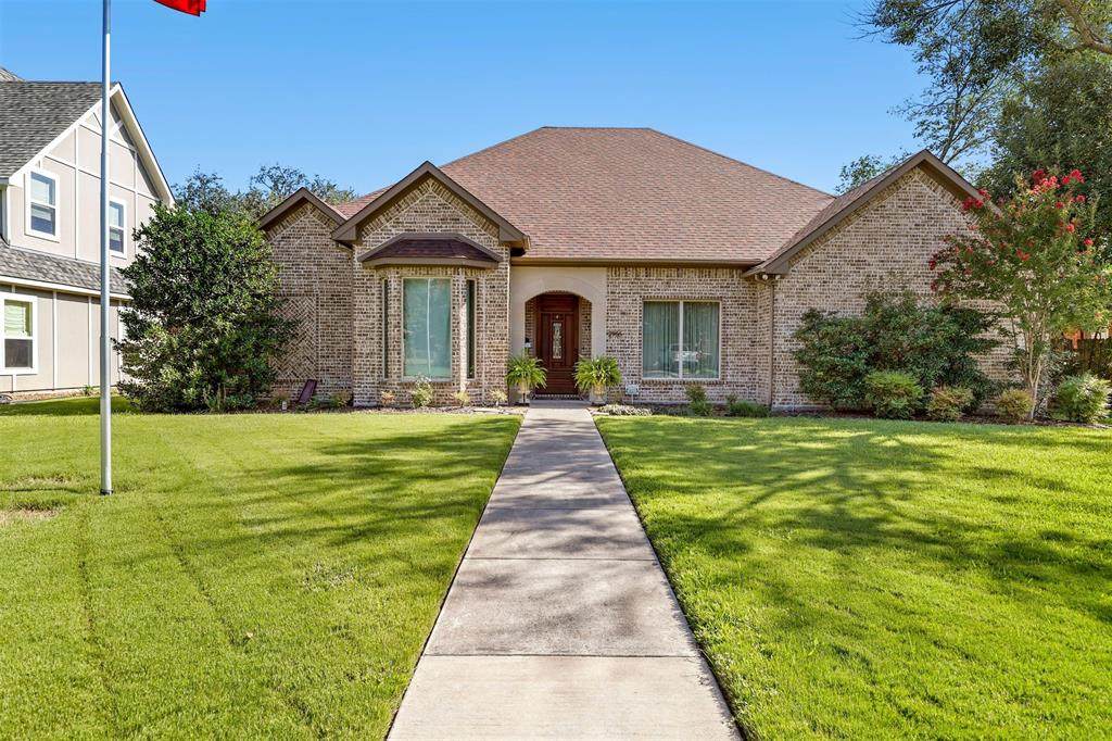 2956 Phyllis Lane - Photo 1