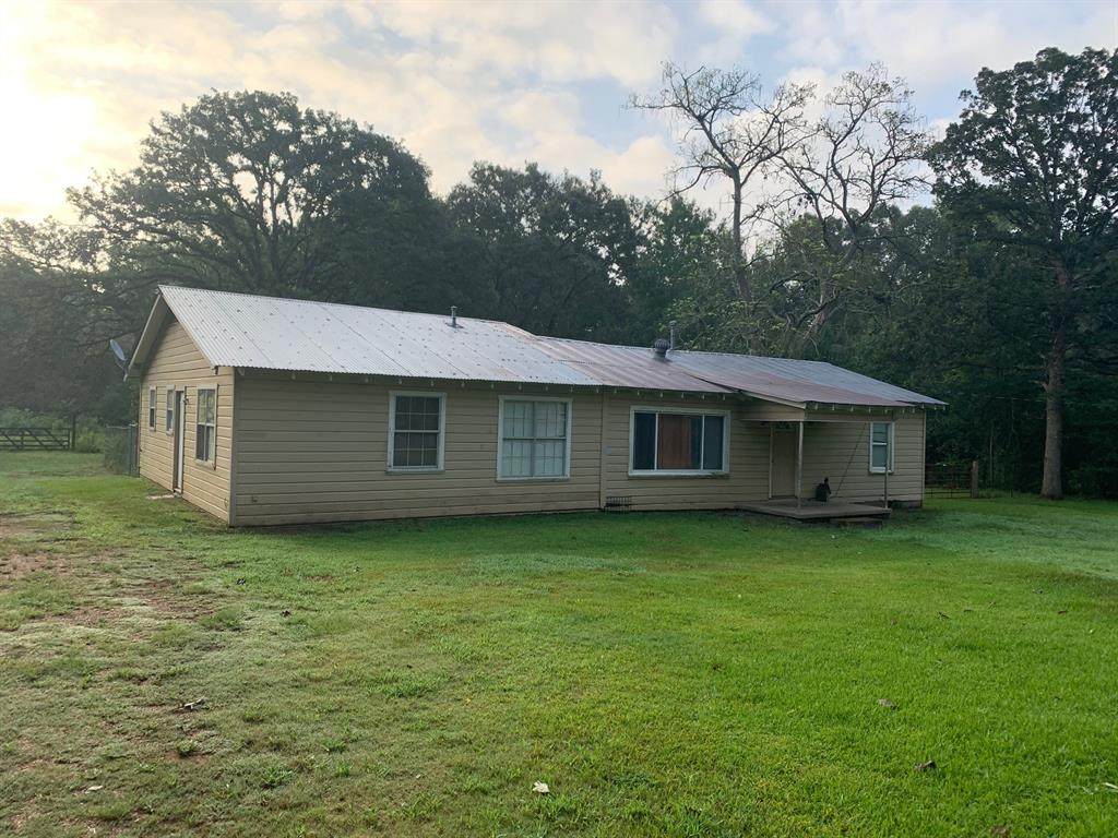 183 County Road 4911 - Photo 1