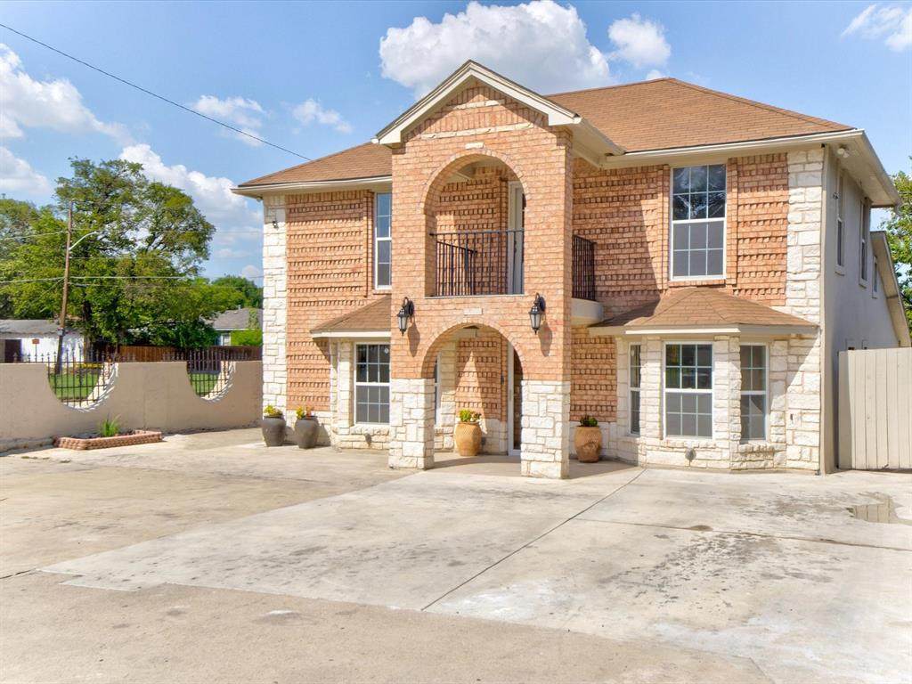 2620 29th Street - Photo 1
