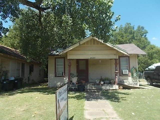 2008 2ND Avenue - Photo 1