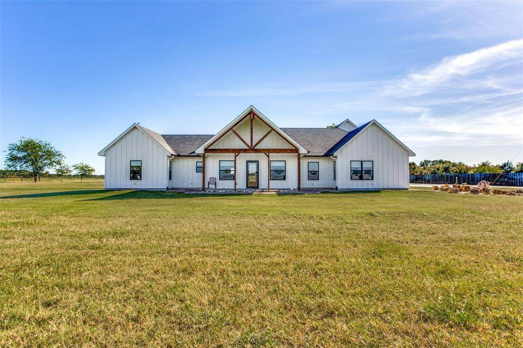 114 Bennett Lane - Photo 1