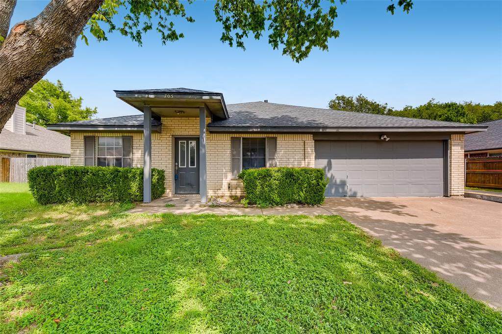 705 Western Trail - Photo 1