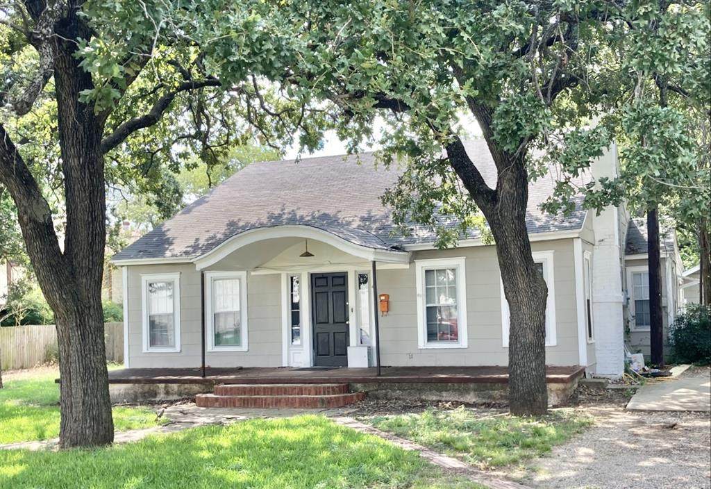 415 Normal Street - Photo 1