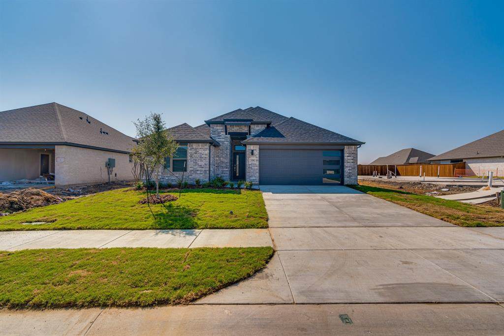 336 Adwood Drive - Photo 1