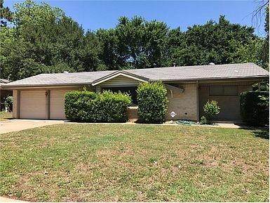 515 Lynda Lane - Photo 1