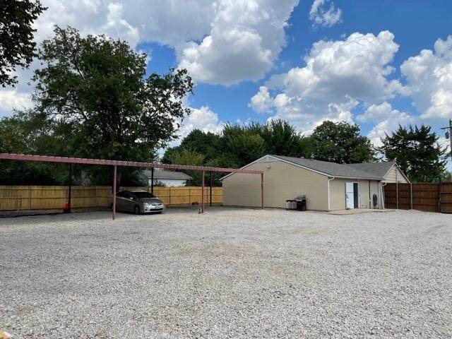 1425 Maryland Drive - Photo 1