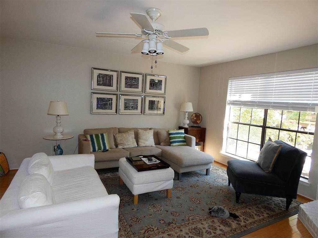 7640 Greenway Boulevard - Photo 1