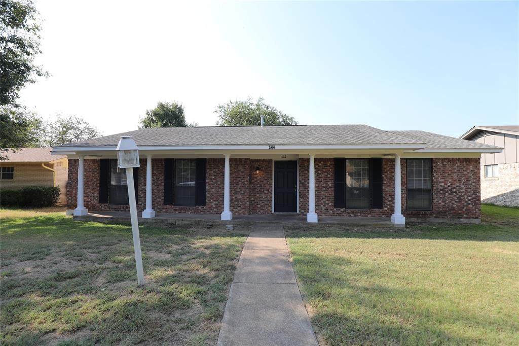422 Bella Street - Photo 1