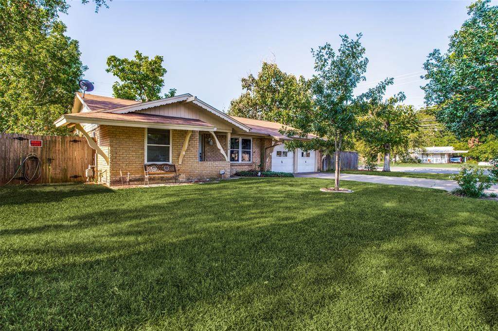 2326 Druid Drive - Photo 1