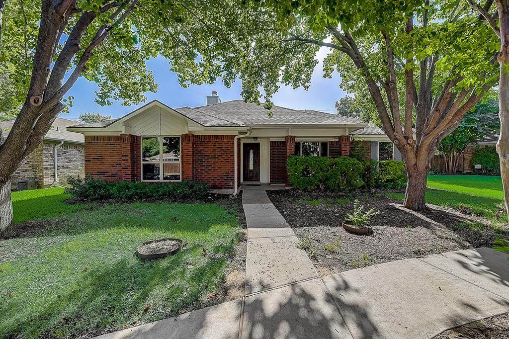 669 Thompson Drive - Photo 1