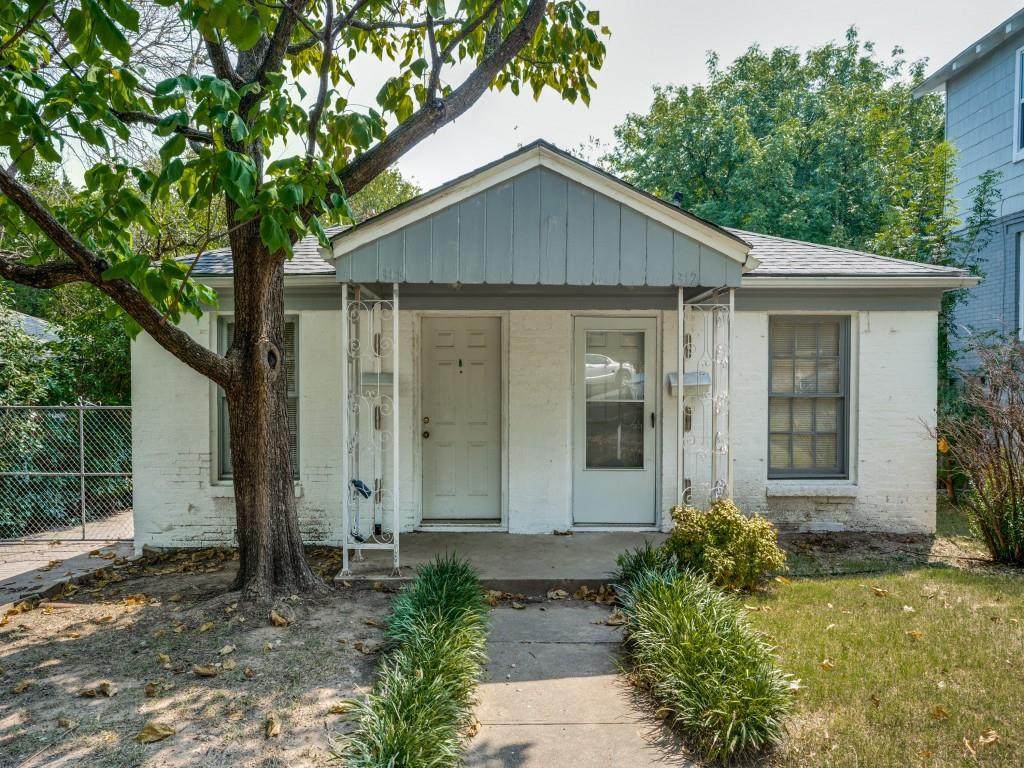 312 Montreal Avenue - Photo 1