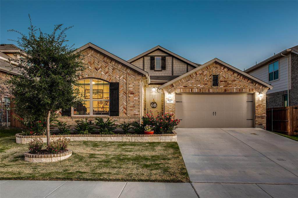5653 Broad Bay Lane - Photo 1