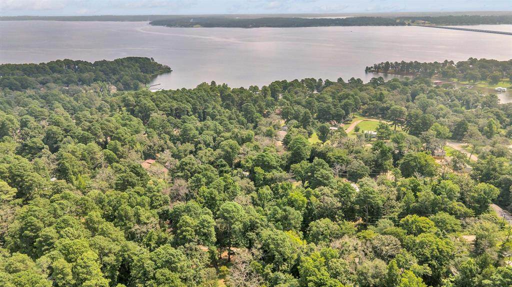 7298 Tanglewood Drive - Photo 1