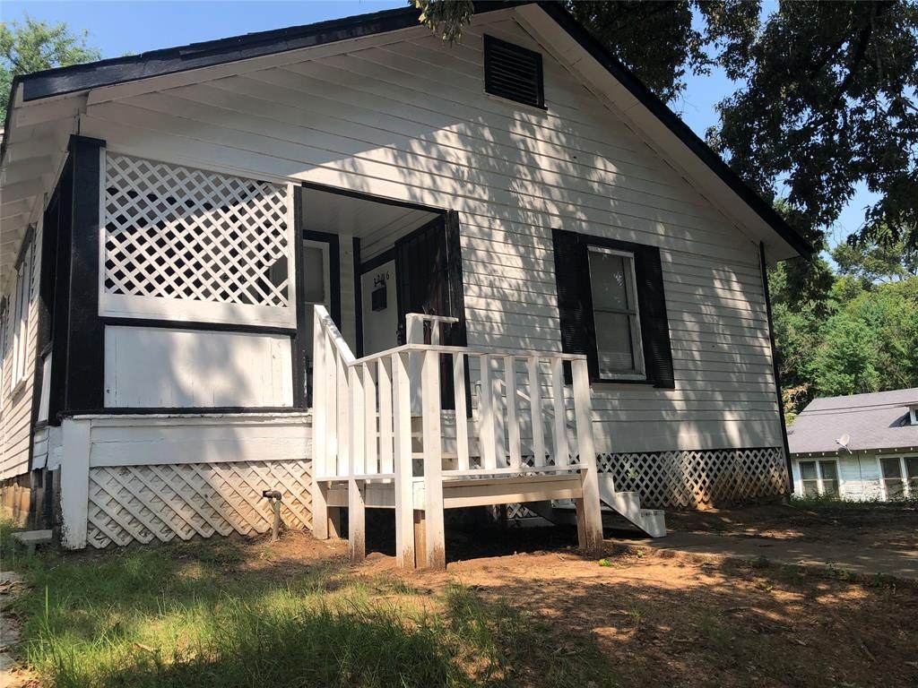 3208 Kentucky Avenue - Photo 1