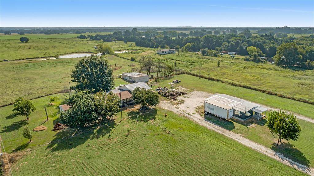 1620 Fm 667 - Photo 1