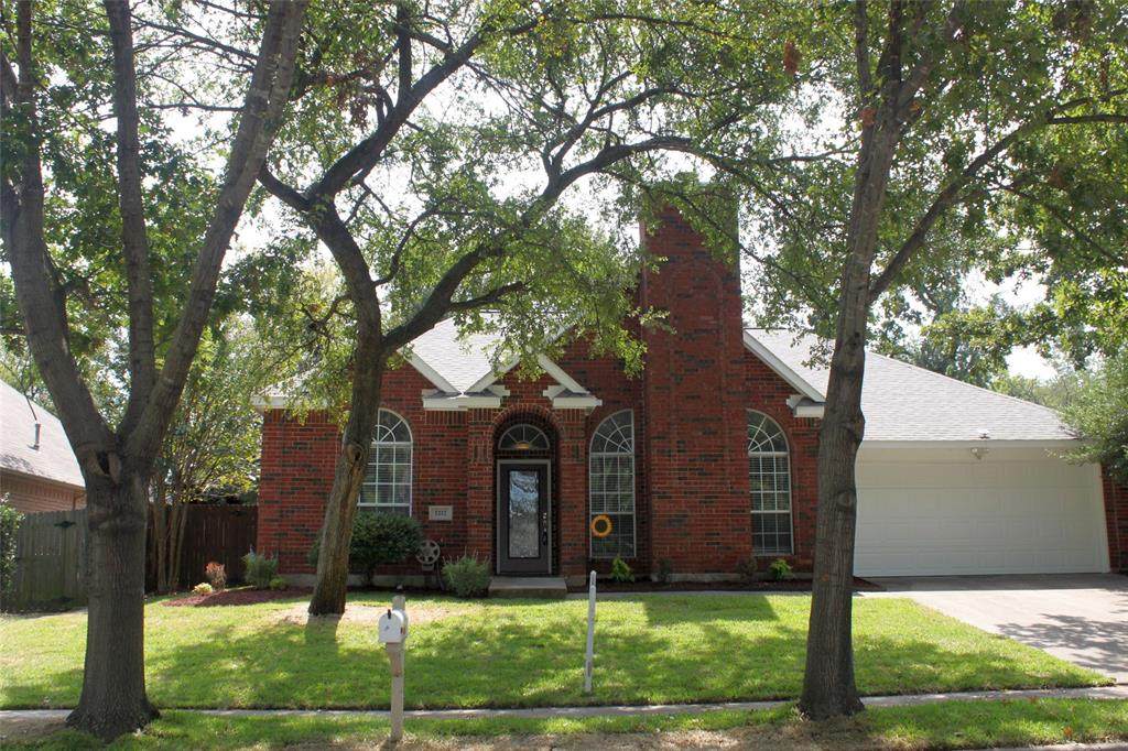 2212 Greendale Court - Photo 1