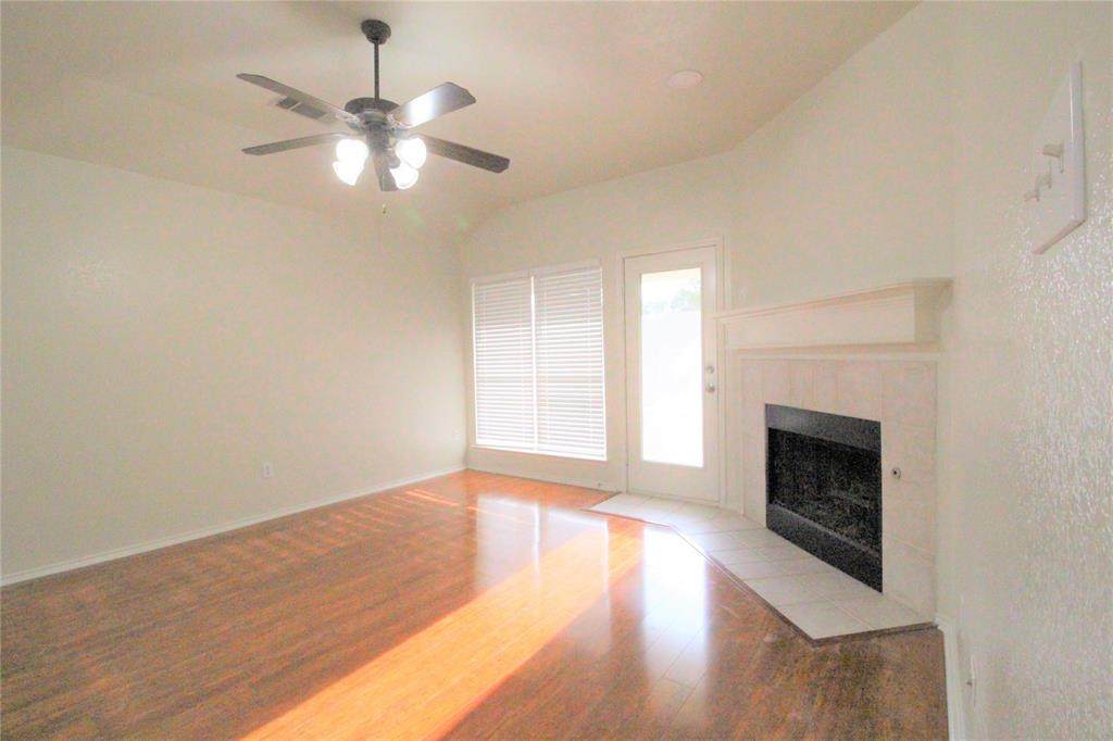 1304 Marchant Place - Photo 1