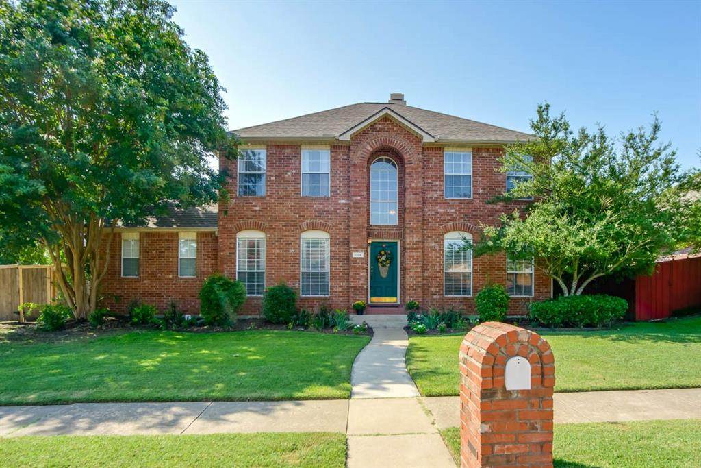 1024 Rockefeller Lane - Photo 1
