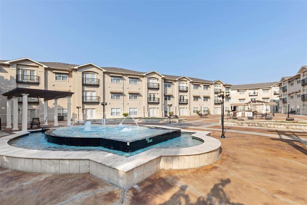 3102 Kings Road - Photo 1