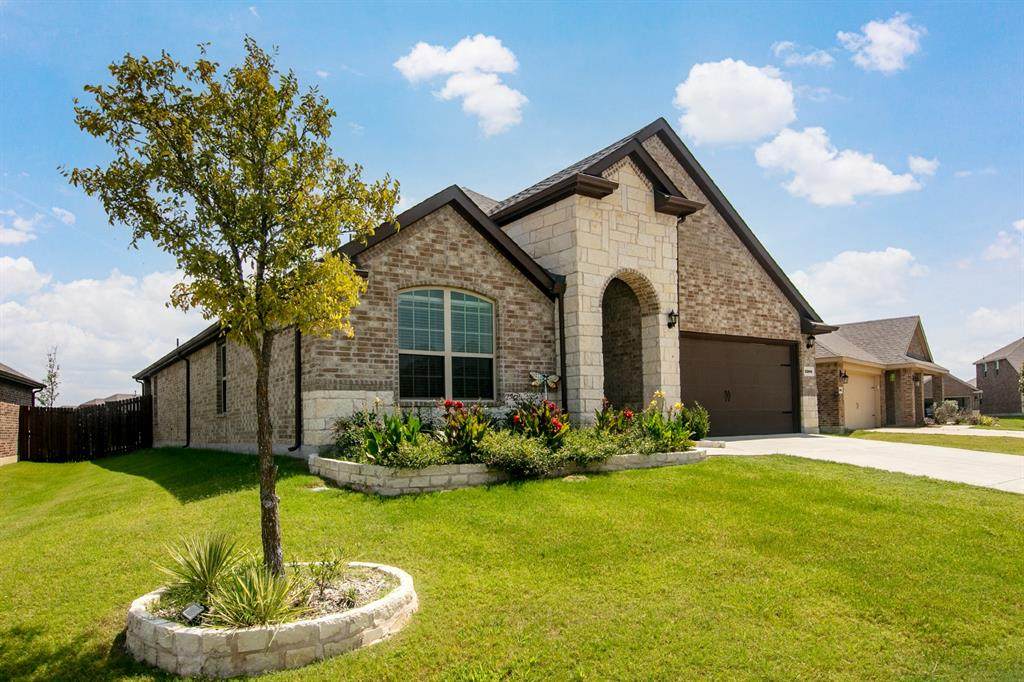 3308 Sabine Drive - Photo 1