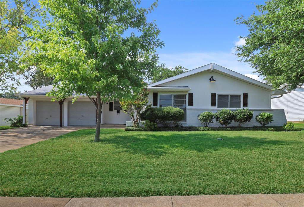 2827 Old North Road - Photo 1