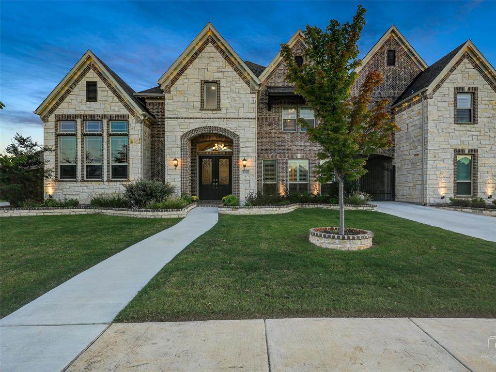 1800 Sweetwater Lane - Photo 1