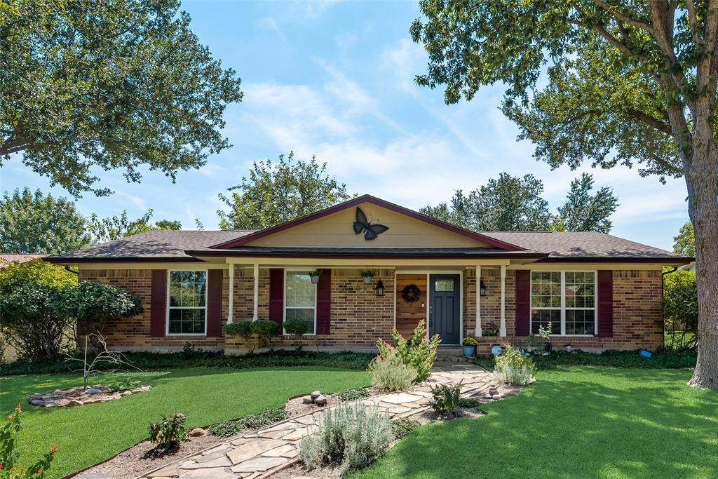 2906 Potomac Avenue - Photo 1