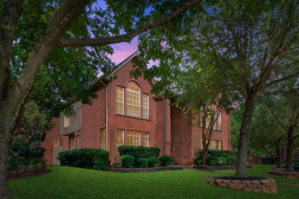 1713 Foxchase Lane - Photo 1