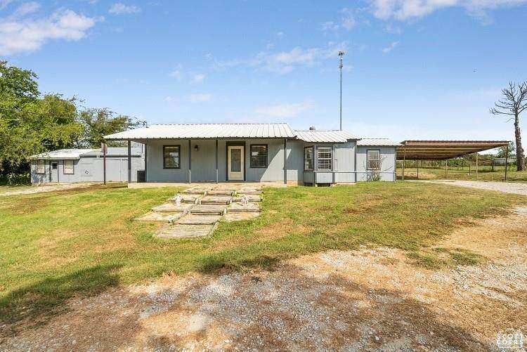 3821 Fm 590 - Photo 1