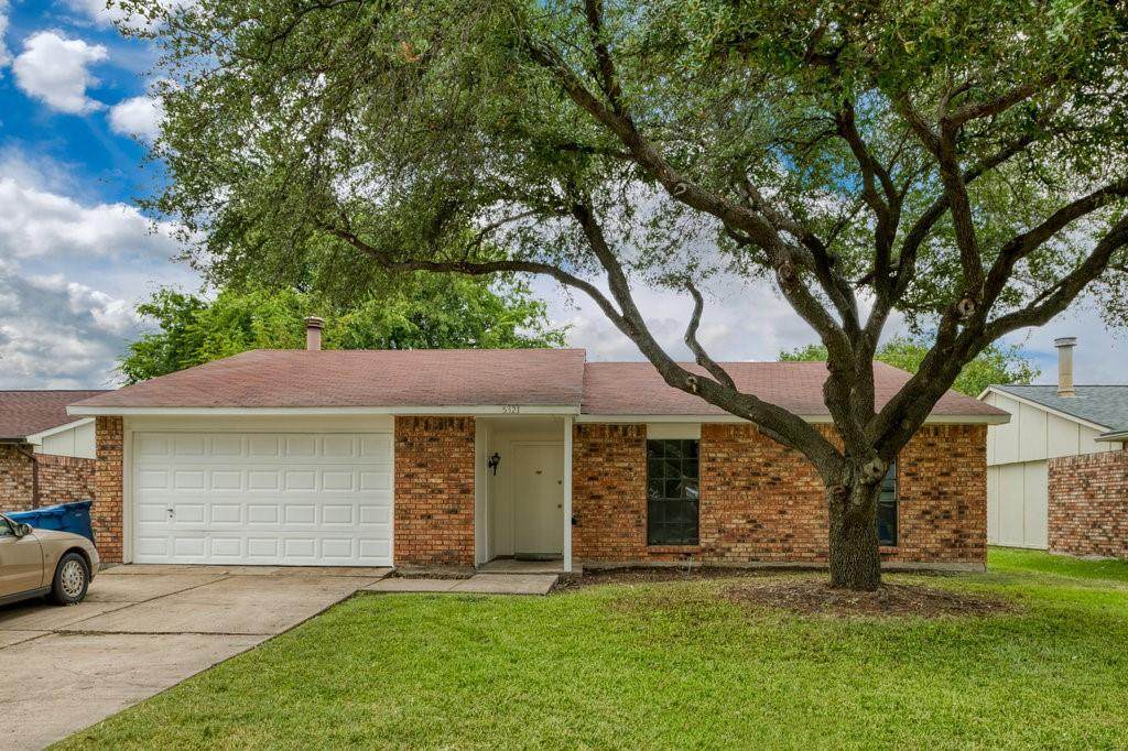 5321 Strickland Avenue - Photo 1